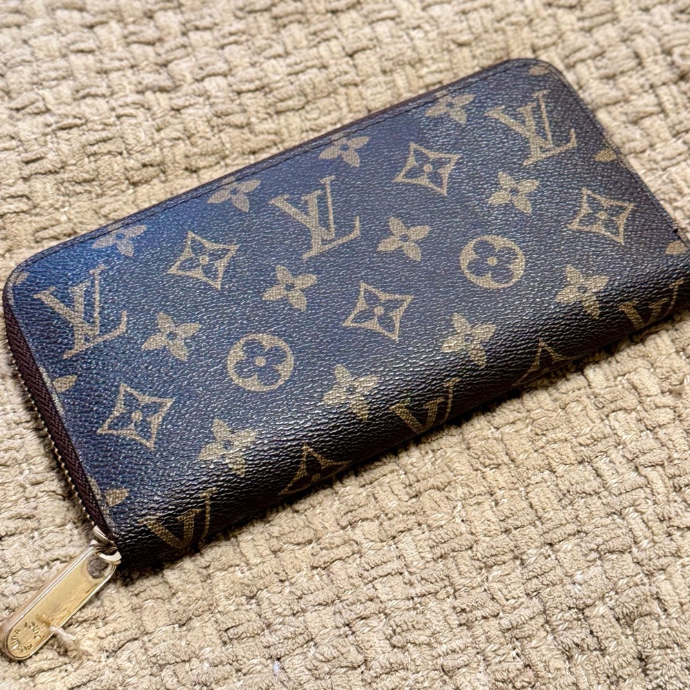 Louis Vuitton Monogram Wallet
